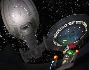 Starship-Enterprise-Star-Trek-2015