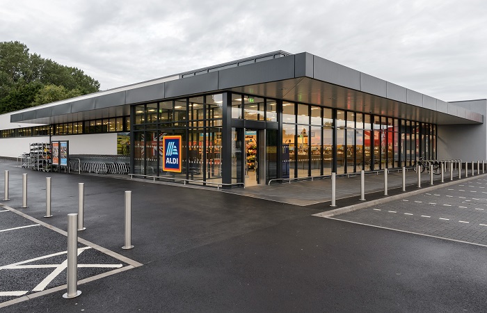 Aldi increases minimum rates of pay for 8,000 store assistants