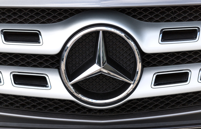 Daimler rewards employees with profit-sharing scheme bonus