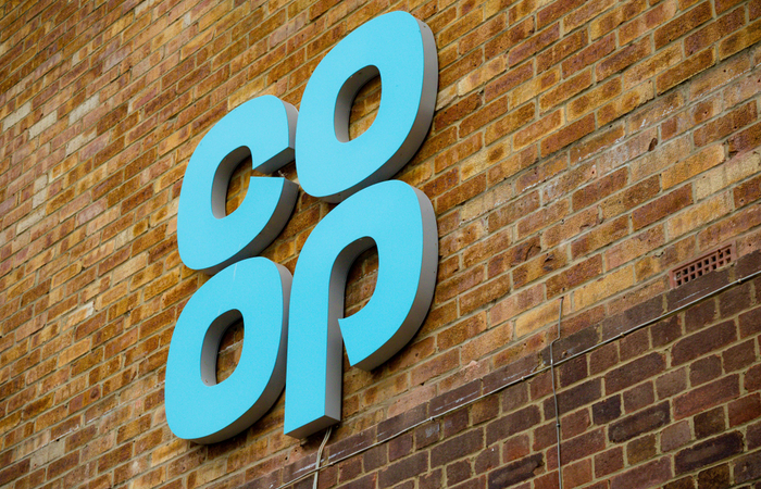 Co-op transfers employees to defined contribution scheme